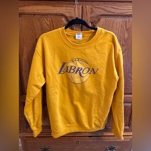 ‘LAbron’ LeBron LA Lakers crewneck